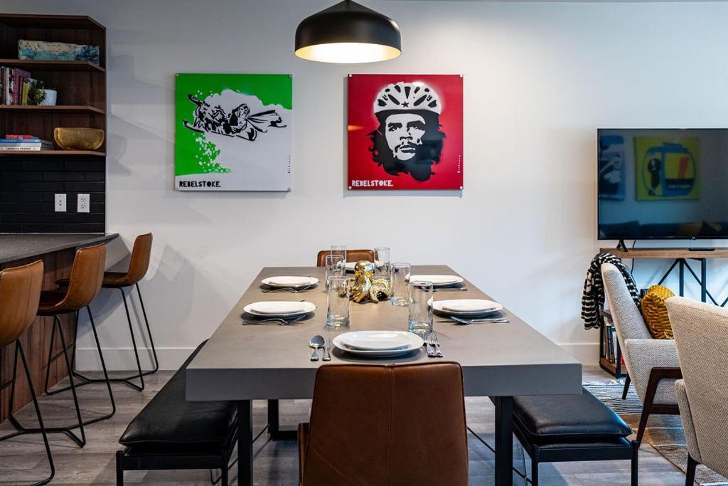 Ferienwohnung Revel In The Stoke By Revelstoke Vacations Exterior foto